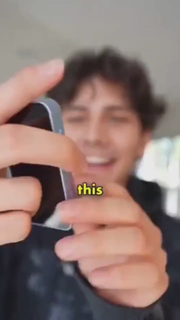 Vidéo TikTok du PetitPhone 1